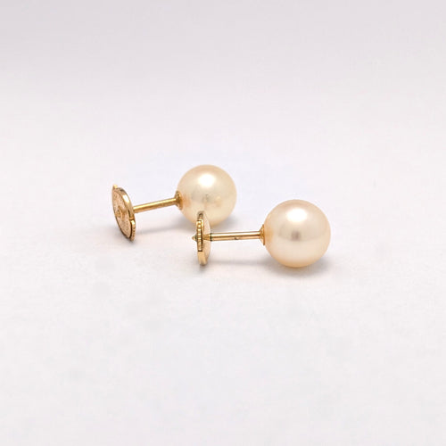 https://18carats.fr/wp-content/uploads/2025/04/32168-38358-Boucles-doreilles-or-jaune-et-perle-scaled.jpg