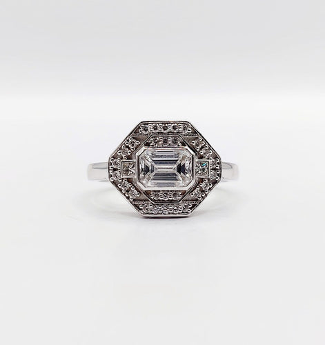 Bague 53 Bague tank Art déco en or blanc 18k et diamants 58 Facettes A07798