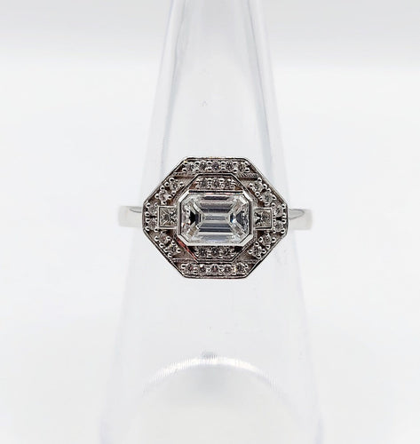 Bague 53 Bague tank Art déco en or blanc 18k et diamants 58 Facettes A07798