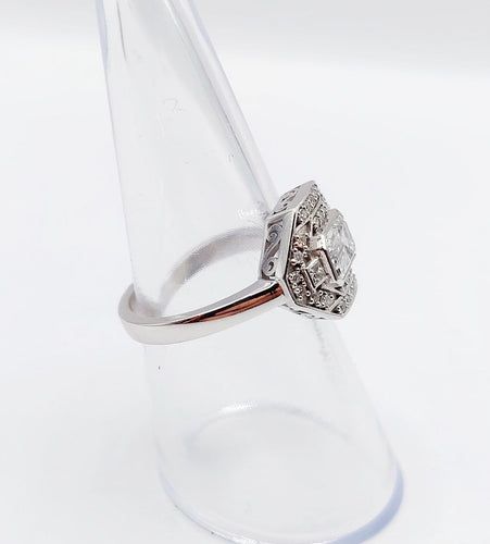 Bague 53 Bague tank Art déco en or blanc 18k et diamants 58 Facettes A07798