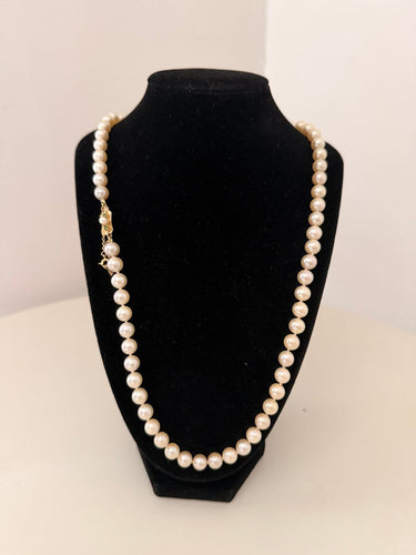 Collier Collier 71 perles Akoya avec fermoir en or 18K 58 Facettes 957