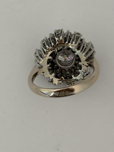 Bague 51 Fleur - Bague en or jaune 18K et diamants 2,27 ct 58 Facettes LOT 8108