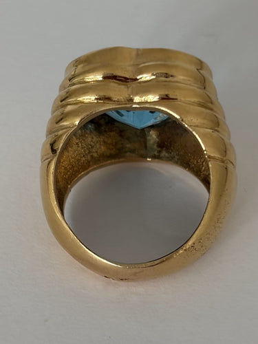 Bague 59 Bague cœur en or jaune et topaze bleue 58 Facettes LOT 8080
