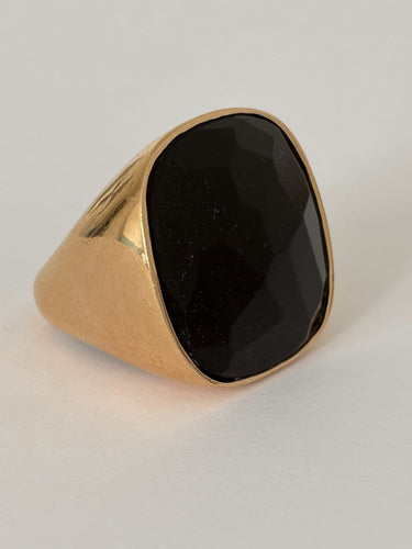 Bague 53 Bague chevalière en or jaune 18 ct et onyx 58 Facettes LOT 8078