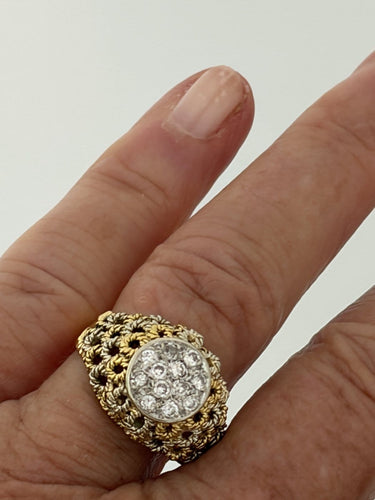 Bague 55 Bague torsadée en or jaune 18k et diamants 58 Facettes LOT 8032