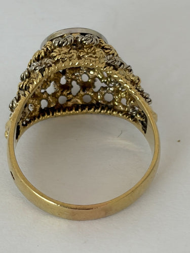 Bague 55 Bague torsadée en or jaune 18k et diamants 58 Facettes LOT 8032