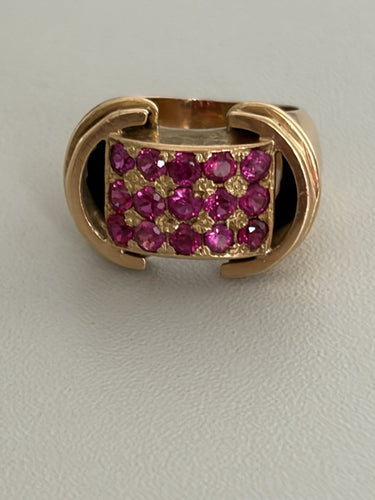 Bague 51 Bague chevalière en or jaune et rubis synthétiques 58 Facettes LOT 8026