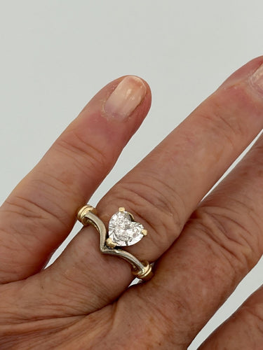 Bague 50 Duchesse - Bague en or jaune et gris 14 ct avec diamant cœur 58 Facettes LOT 8019