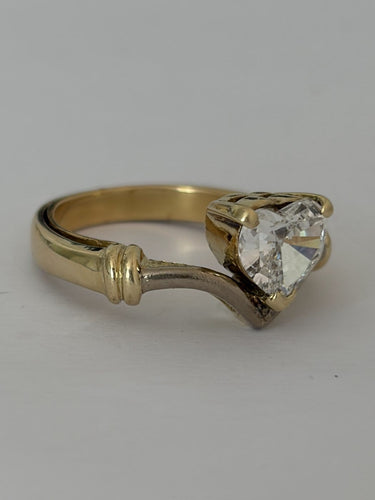 Bague 50 Duchesse - Bague en or jaune et gris 14 ct avec diamant cœur 58 Facettes LOT 8019