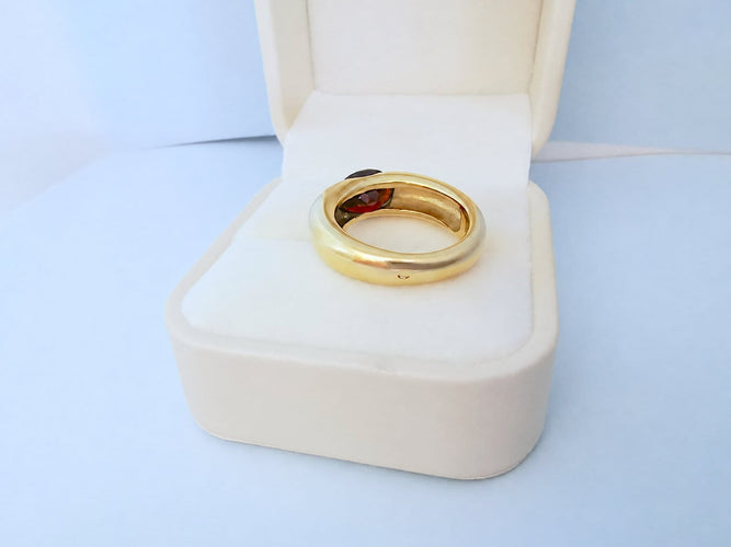 Bague 54.5 Bague jonc bombé en or jaune 18K et grenat 58 Facettes 339