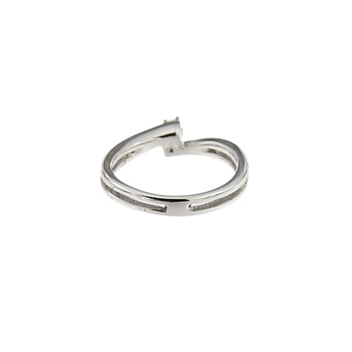 https://ledial.it/app/uploads/2026/09/26507-anello-oro-solitario-contrarie-diamante-brillante_09.jpg