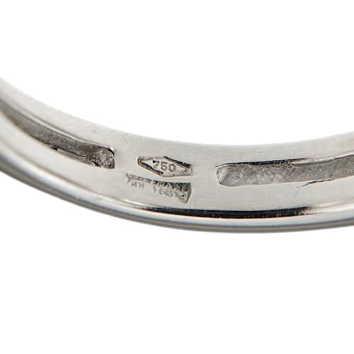https://ledial.it/app/uploads/2026/09/26507-anello-oro-solitario-contrarie-diamante-brillante_13.jpg