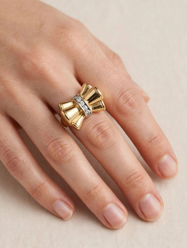 Bague 54 Bague vintage années 50-60 en or jaune 18 kt et diamants 58 Facettes 539/26 C