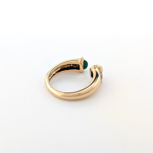 https://18carats.fr/wp-content/uploads/2026/09/38053-38489-Bague-jonc-en-or-jaune-emeraudes-et-diamants-scaled.jpg