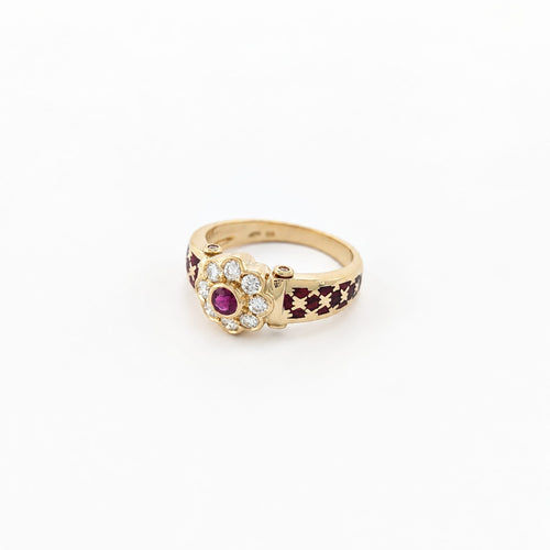 https://18carats.fr/wp-content/uploads/2026/08/38076-38484-Bague-en-or-jaune-diamant-et-rubis.jpg