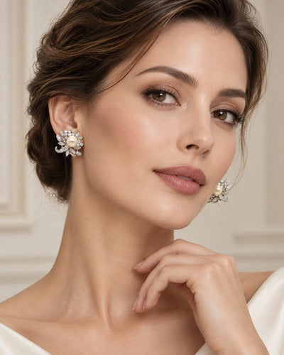 Boucles d'oreilles Boucles d’oreilles clips florales en or blanc 18 ct 58 Facettes B 22