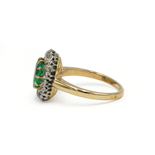 Bague 52 Bague ancienne en or jaune 18k, diamants et émeraude 58 Facettes 1419