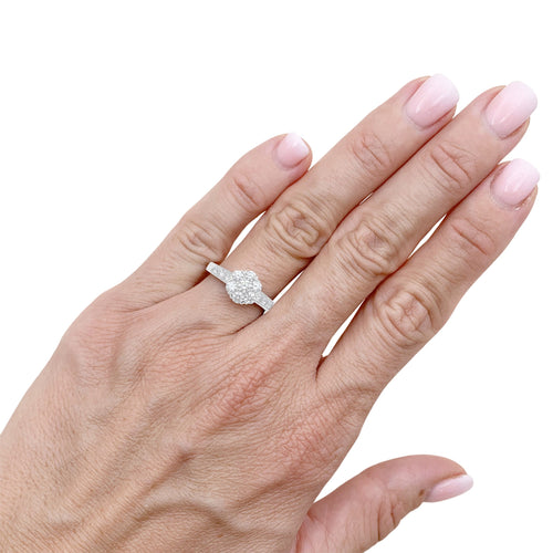 Bague 50 Van Cleef & Arpels Fleurette - Bague en or blanc et diamants 58 Facettes 36007