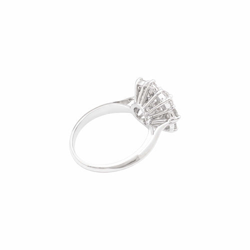Bague 52 Bague marguerite en or blanc et platine sertie de diamants 58 Facettes 36014