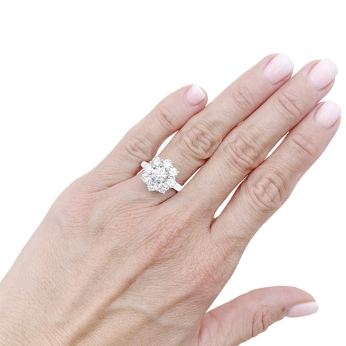Bague 52 Bague marguerite en or blanc et platine sertie de diamants 58 Facettes 36014