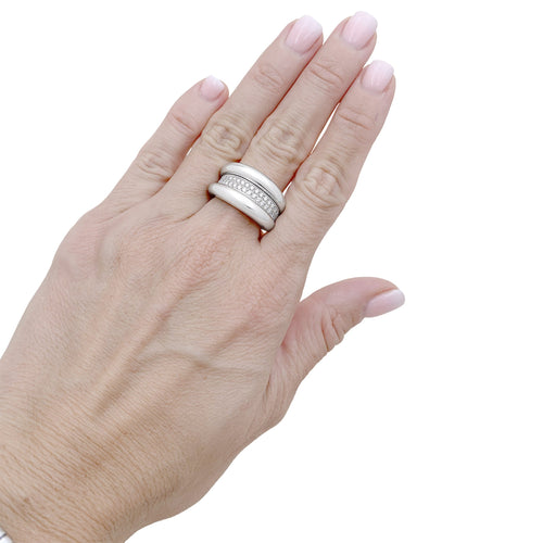 Bague 54 Bague à godrons en or blanc et diamants 58 Facettes 35938