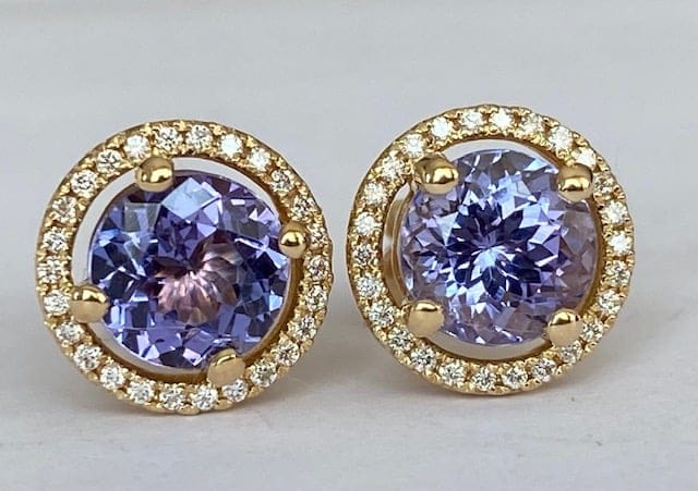 Boucles d'oreilles Halo - Boucles d'oreilles en or jaune 18k, tanzanites et diamants 58 Facettes earrings