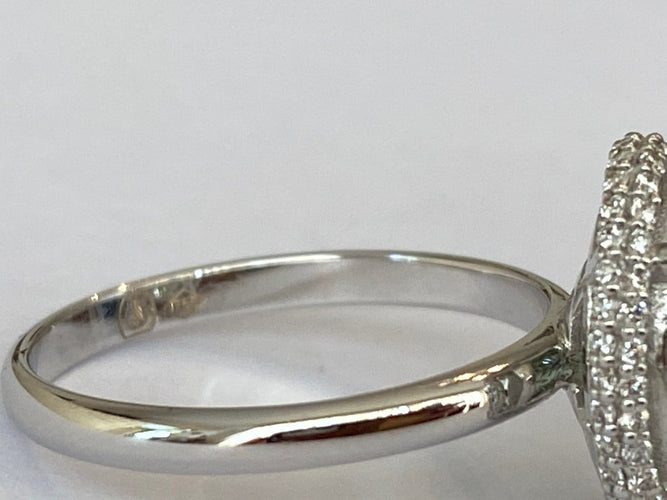 Bague 54 Bague cocktail en or blanc 18k, tourmaline et diamants 58 Facettes ring