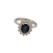Bague entourage en or blanc 18 carats, saphir et diamants