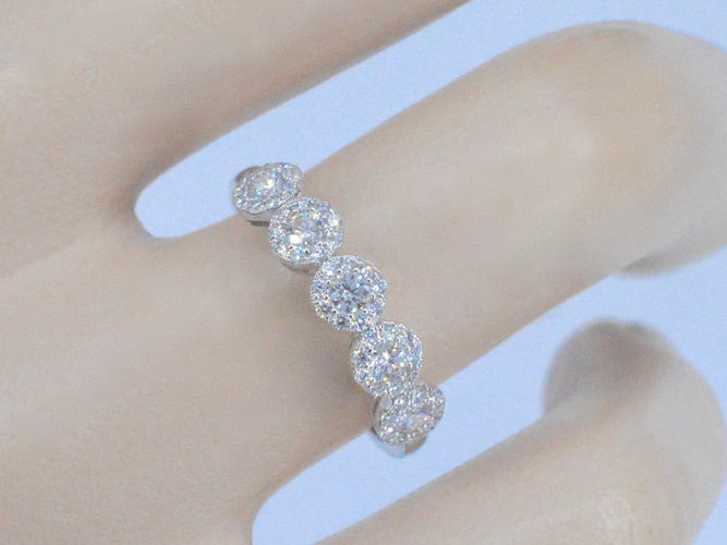 Bague 53 Bague en or blanc 18k avec diamants 58 Facettes 1013