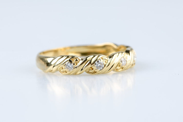 Bague 54 Bague en or jaune 18K et diamants 58 Facettes BGDCC1541-107