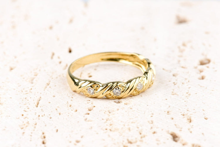 Bague 54 Bague en or jaune 18K et diamants 58 Facettes BGDCC1541-107