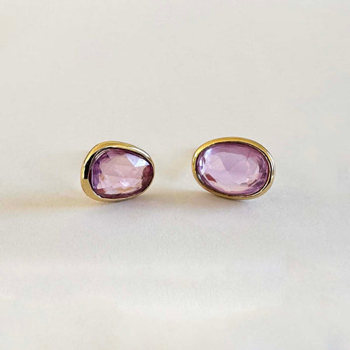 dark-pink-sapphire-earrings-18k-gold-love-more-3.jpg