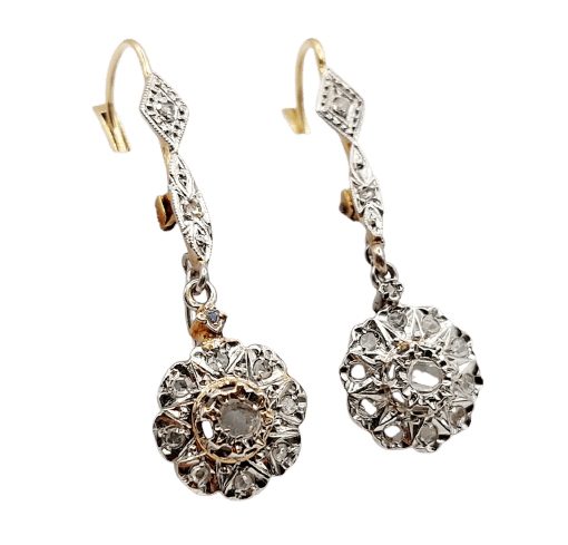 Boucles d'oreilles Dormeuses marguerite anciennes en or 18k, platine et diamants taille rose 58 Facettes A07848