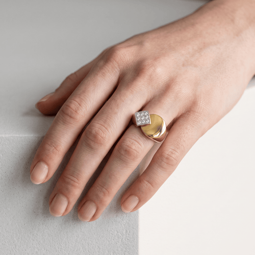 Bague 52 Fred Paris - Chevalière en ors jaune et blanc 18k, diamants 58 Facettes RI-1088