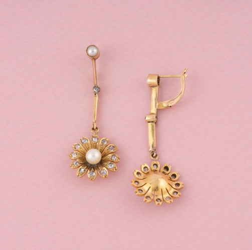 Boucles d'oreilles Art Nouveau - Boucles d’oreilles en or jaune 18K, perles et diamants 58 Facettes 289