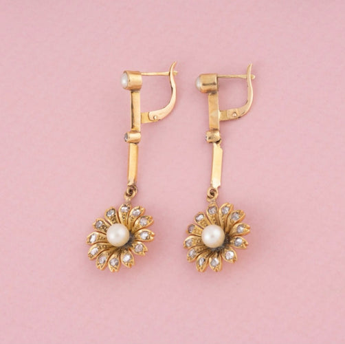 Boucles d'oreilles Art Nouveau - Boucles d’oreilles en or jaune 18K, perles et diamants 58 Facettes 289