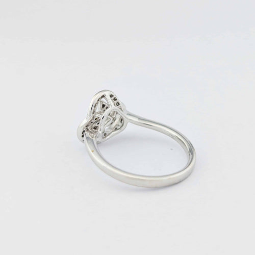 Bague 51 Bague en or blanc 18 carats et diamants 58 Facettes 33734