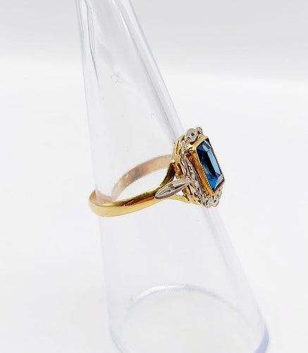 Bague 51.5 Bague Art déco en or 18k avec pierre bleue, vers 1920 58 Facettes A07157