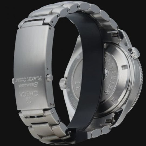 Montre Omega Seamaster Planet Ocean 600M - Montre en acier 58 Facettes MT48146