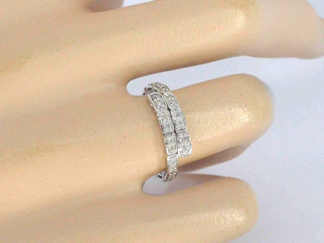 Bague 54 Bague serpent en or blanc 14 carats et diamants 58 Facettes 2371