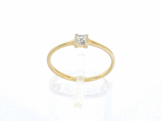 Bague 54 Bague solitaire en or 14 ct avec diamant princesse naturel 58 Facettes 2373