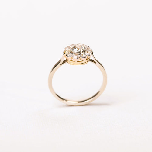 Bague 56 Bague marguerite ancienne en or blanc et jaune 18k, platine, diamants 58 Facettes LMB-387