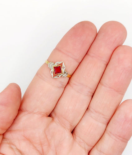 Bague 56 Bague Art déco en or rose 18k, pierre rouge et diamants 58 Facettes A07136
