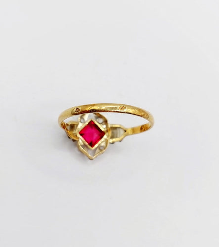 Bague 56 Bague Art déco en or rose 18k, pierre rouge et diamants 58 Facettes A07136