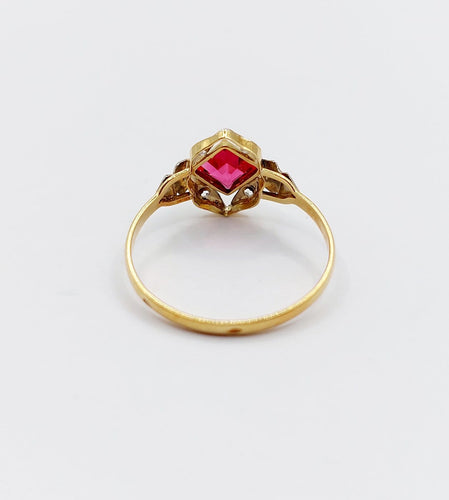 Bague 56 Bague Art déco en or rose 18k, pierre rouge et diamants 58 Facettes A07136
