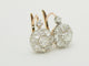 Boucles d'oreilles Boucles d'oreilles dormeuses marguerite en or jaune, platine et diamants 58 Facettes 33836