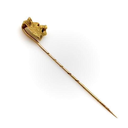 Époque victorienne - Épingle à cravate sanglier en or 14K et rubis 58 Facettes