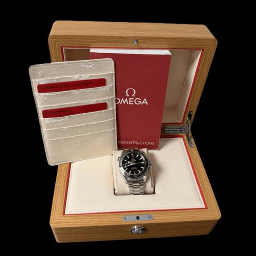Montre Omega Seamaster Planet Ocean GMT - Montre en acier 58 Facettes MT48188