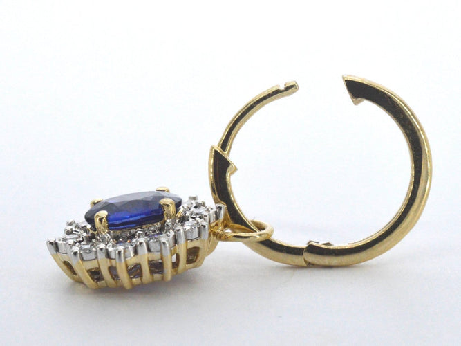 Boucles d'oreilles Boucles d'oreilles pendantes en or, diamants et saphirs 58 Facettes 2385