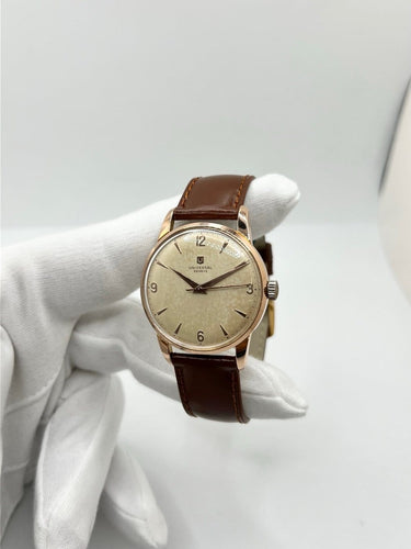 Montre Universal Genève - Montre Calatrava plaqué or 58 Facettes 2276